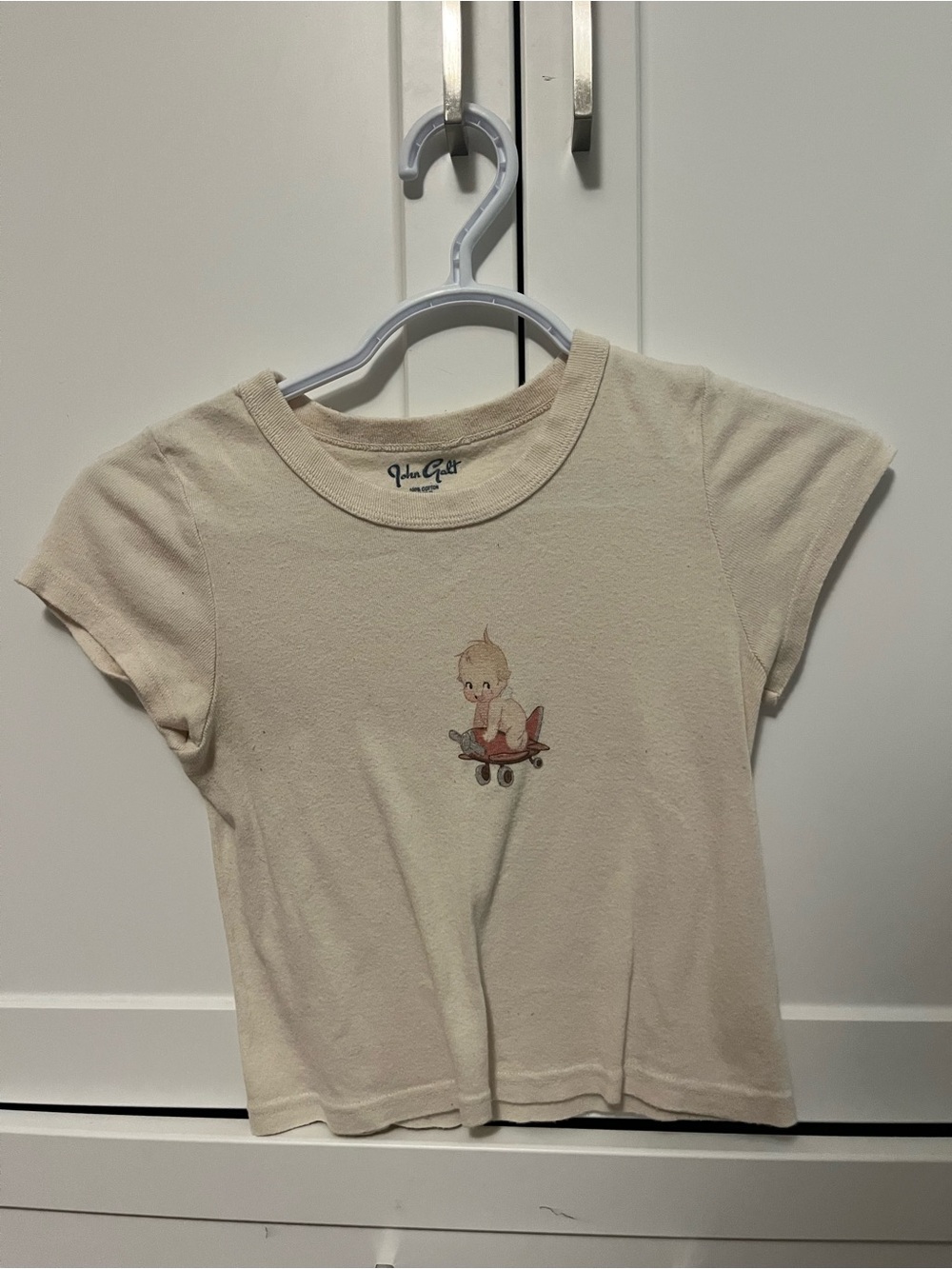 Brandy Melville Cream Graphic Crop Top
